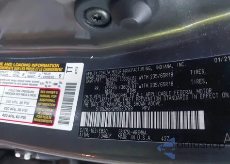 2021 Toyota Highlander Xle z USA, uszkodzony, nr VIN 5TDGZRBH2MS530789